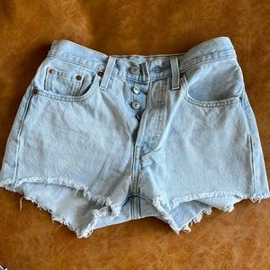 Levi’s 501 shorts
